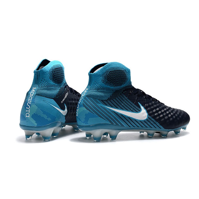 nike indoor soccer shoes canada